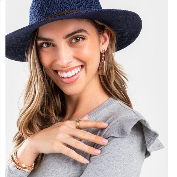 Lily White GRETA RUFFLE SHOULDER BODYSUIT - Picture 3 of 12